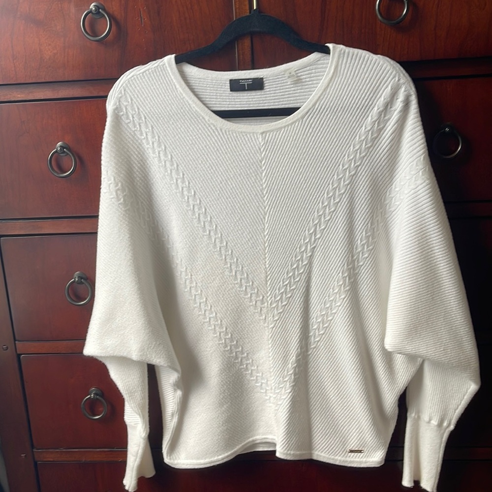 Tahari Sweater Blouse